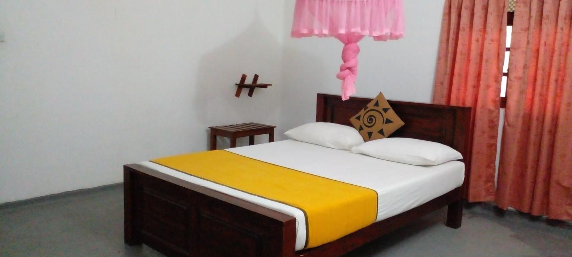 Yellow Birds Resort Anuradhapura Exterior photo