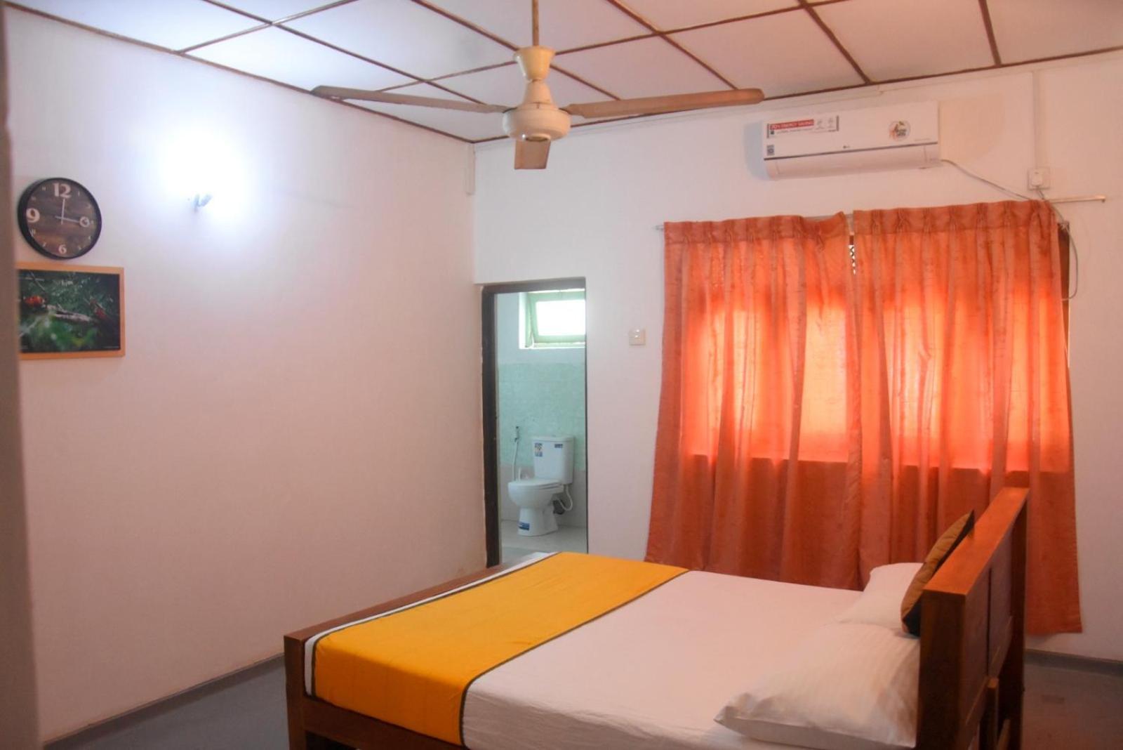 Yellow Birds Resort Anuradhapura Room photo